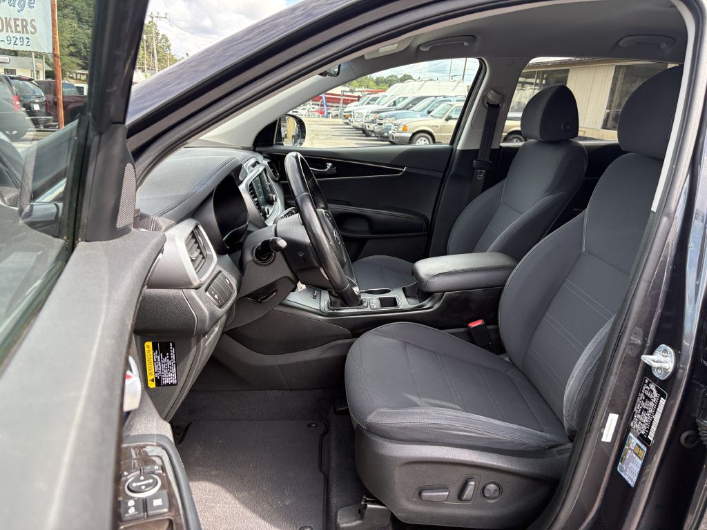 2018 Kia Sorento Image 11