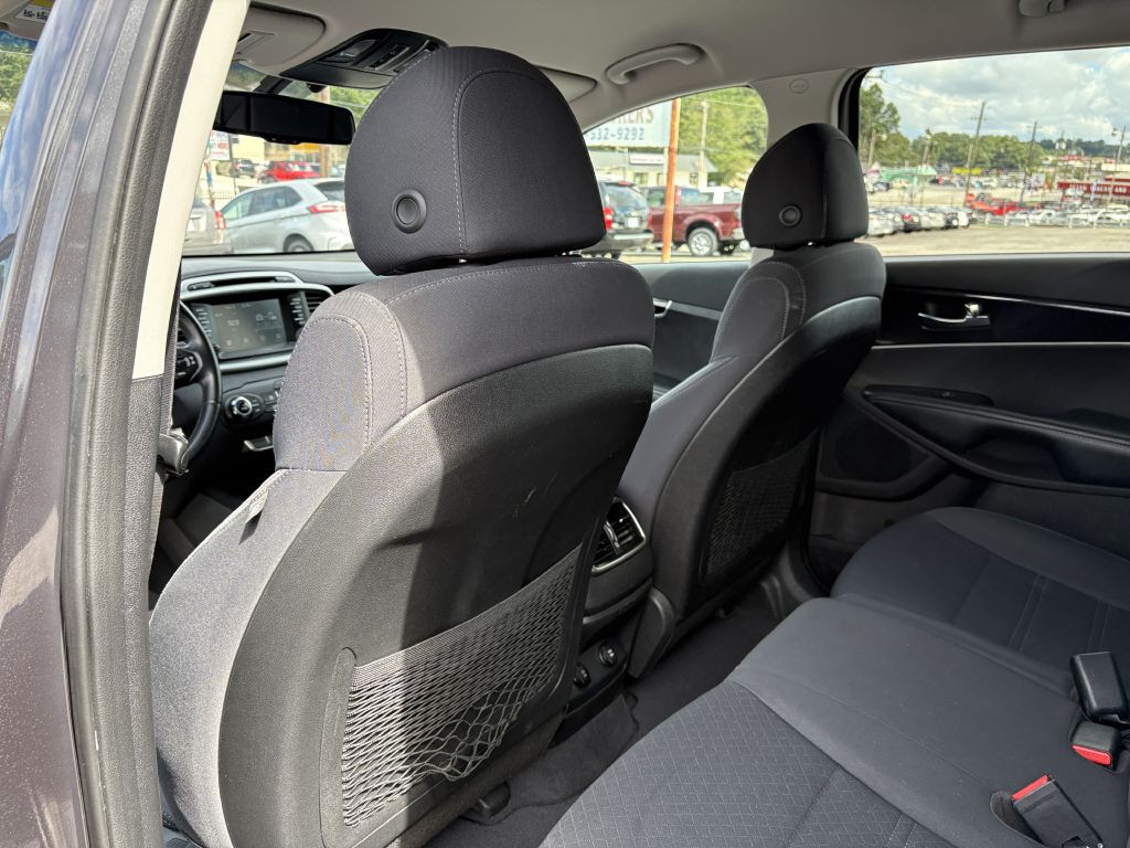 2018 Kia Sorento Image 14