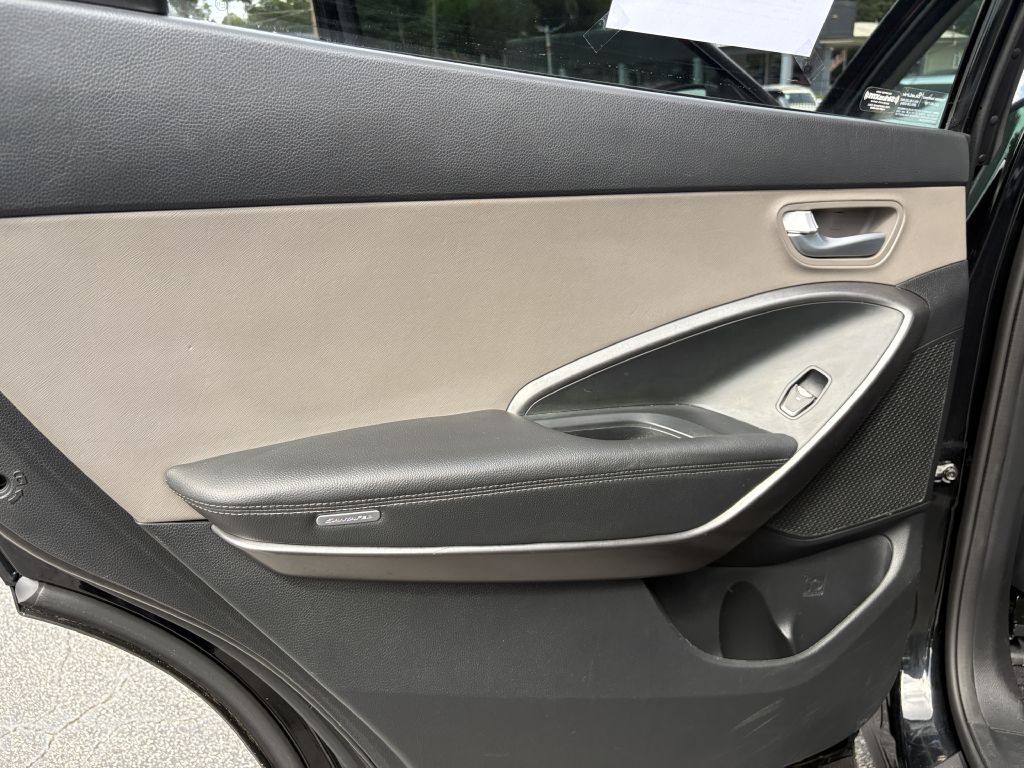 2018 Hyundai Santa Fe Image 14