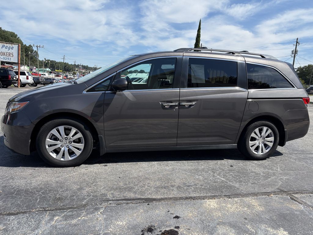 2015 Honda Odyssey Image 2