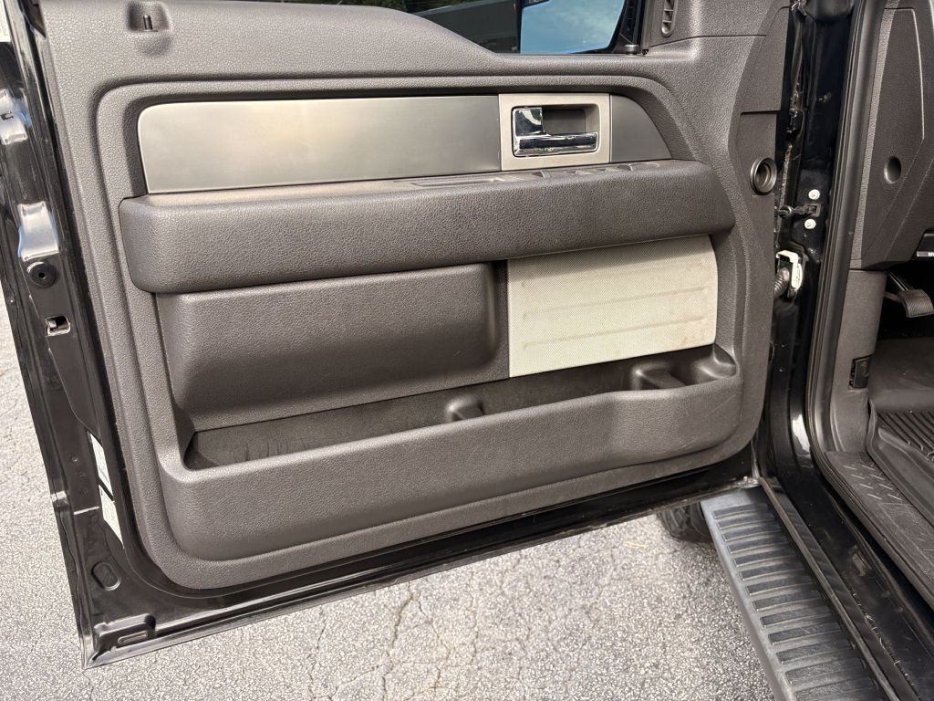 2013 Ford F-150 Image 10