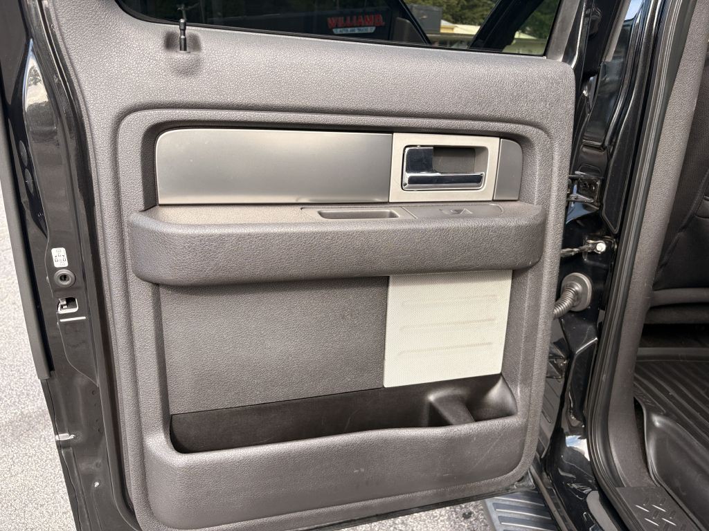 2013 Ford F-150 Image 13