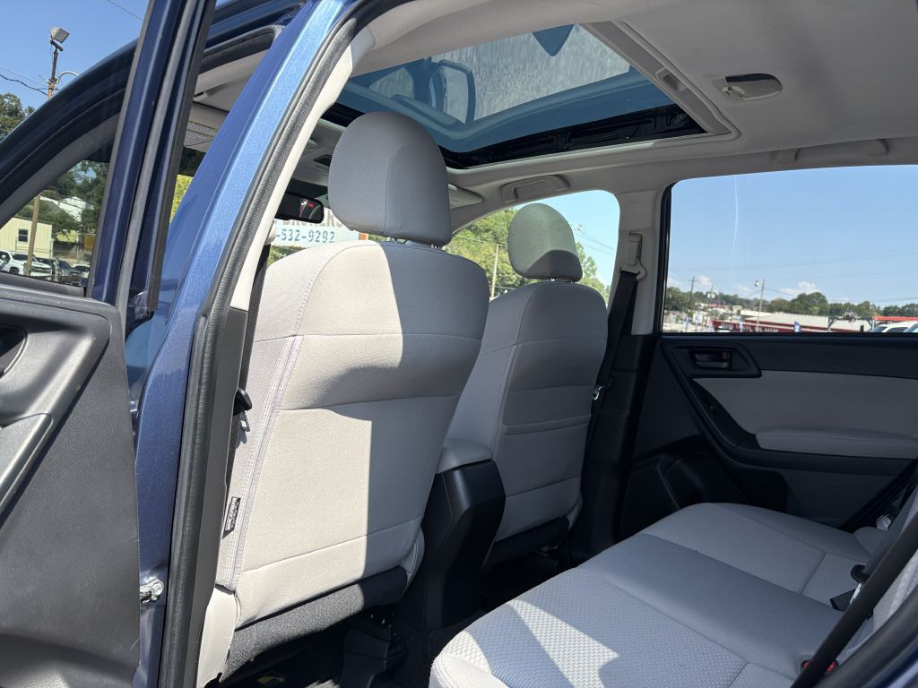 2014 Subaru Forester Image 14