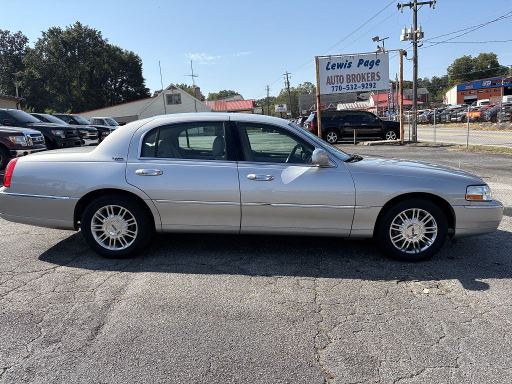 2009 Lincoln Town Car Image 6