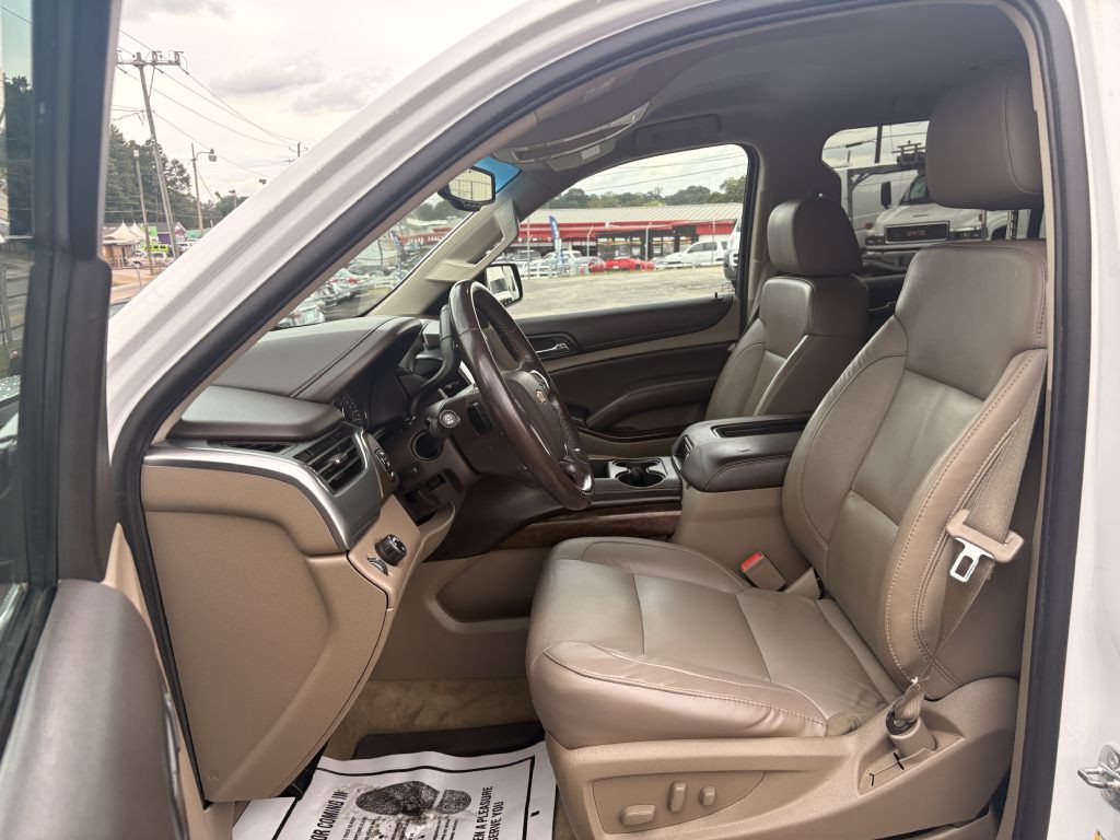 2015 Chevrolet Suburban Image 10