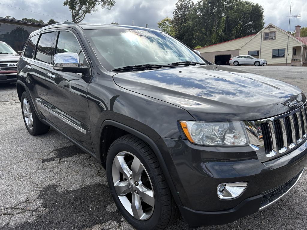 2011 Jeep Grand Cherokee Image 8