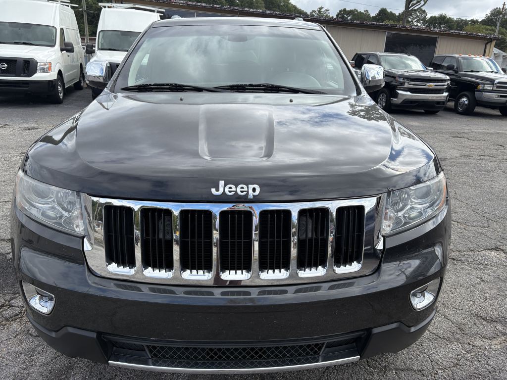 2011 Jeep Grand Cherokee Image 9