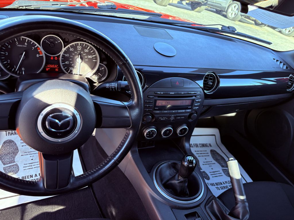 2015 Mazda MX-5 Miata Image 11