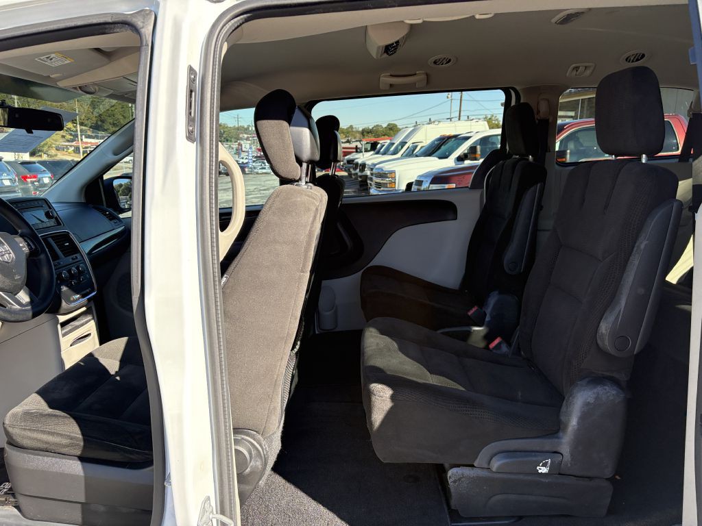 2016 Dodge Grand Caravan Image 14