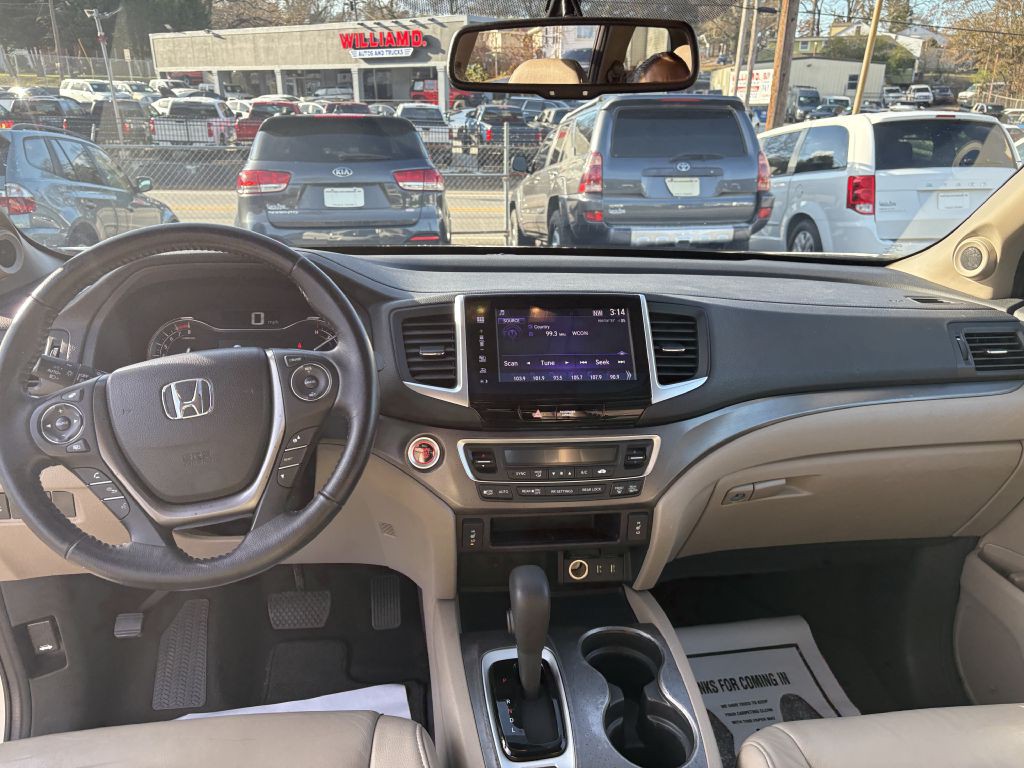 2016 Honda Pilot Image 12