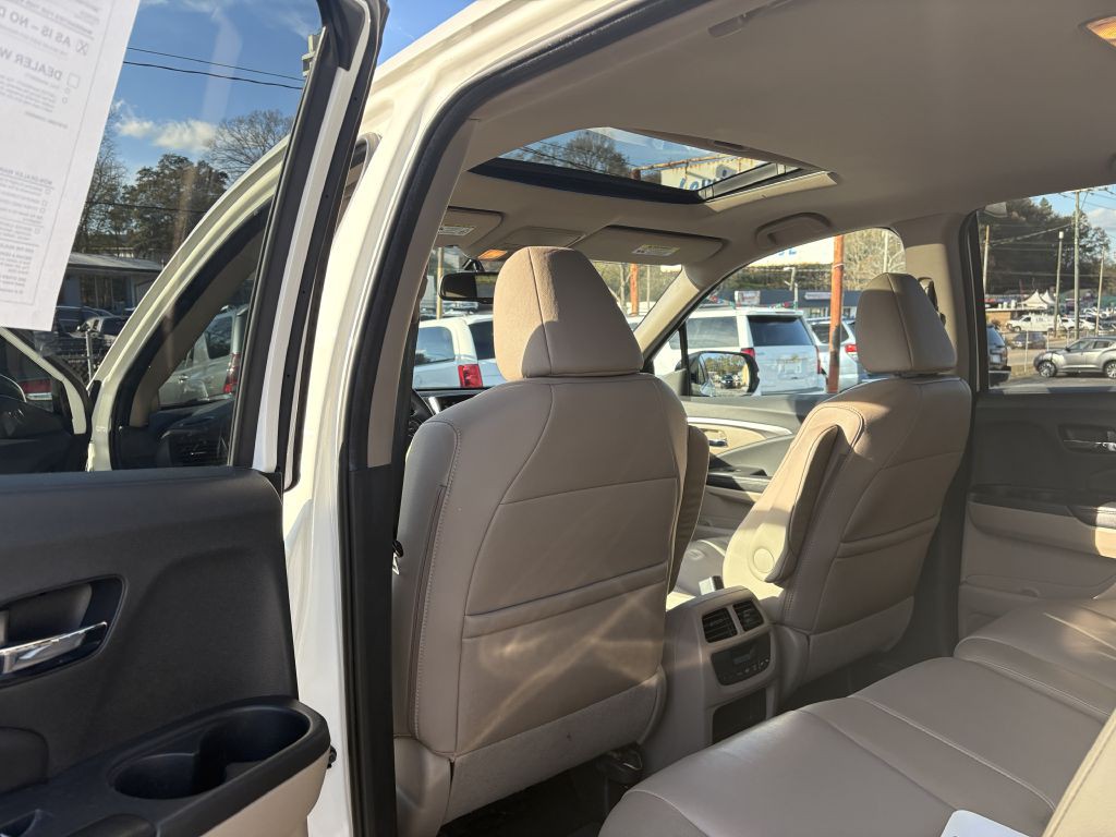 2016 Honda Pilot Image 14