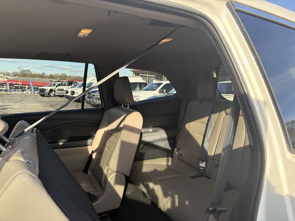 2016 Honda Pilot Image 17