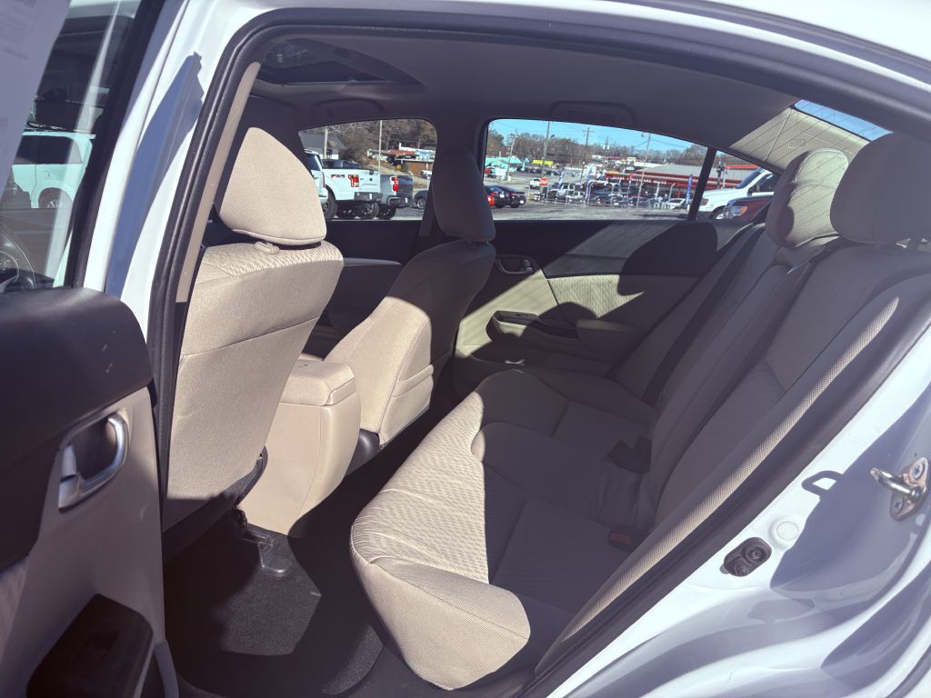 2015 Honda Civic Image 14
