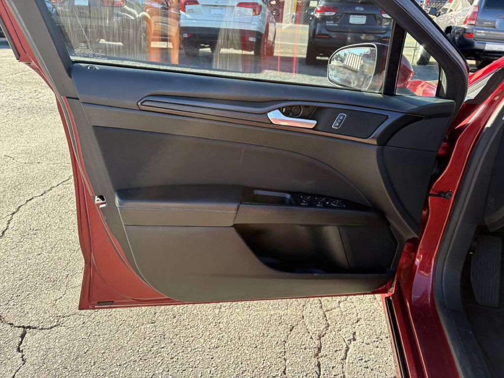 2018 Ford Fusion Image 9