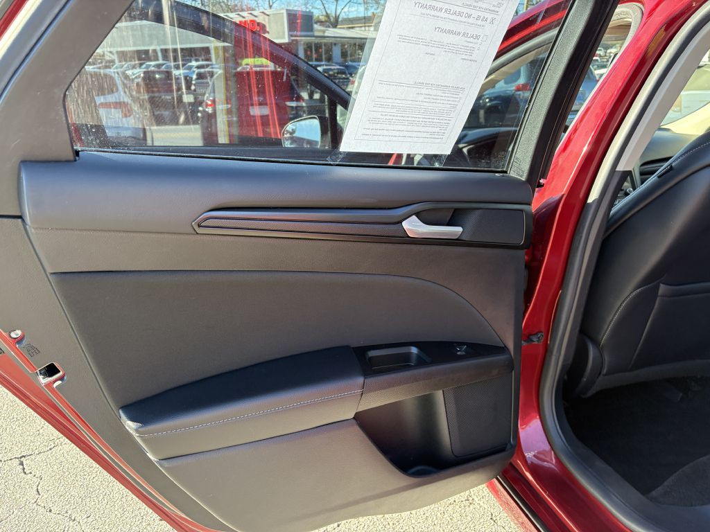 2018 Ford Fusion Image 14