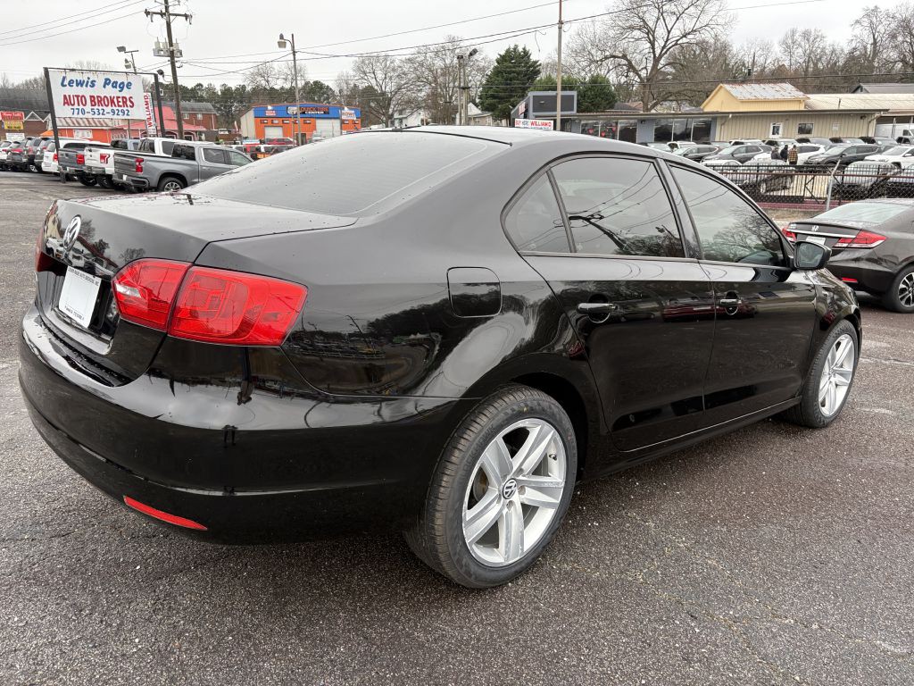 2012 Volkswagen Jetta Image 5