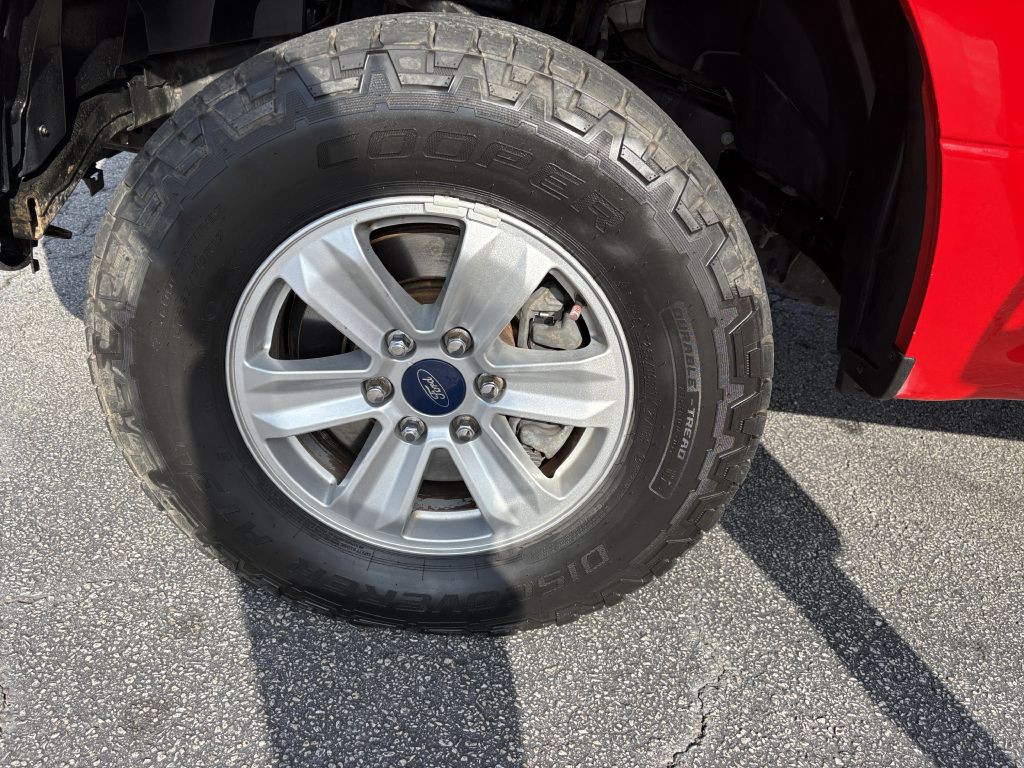 2015 Ford F-150 Image 17