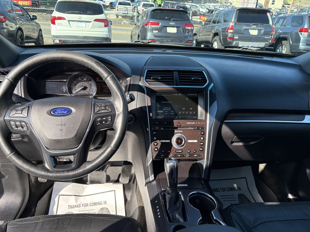 2016 Ford Explorer Image 11