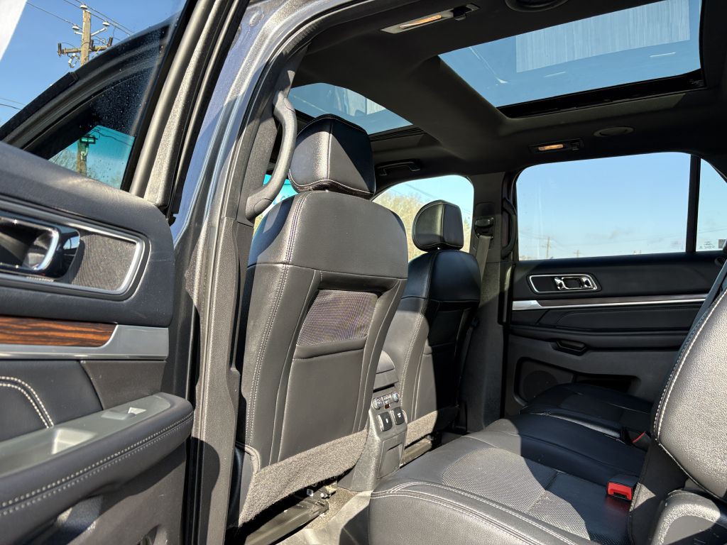 2016 Ford Explorer Image 13