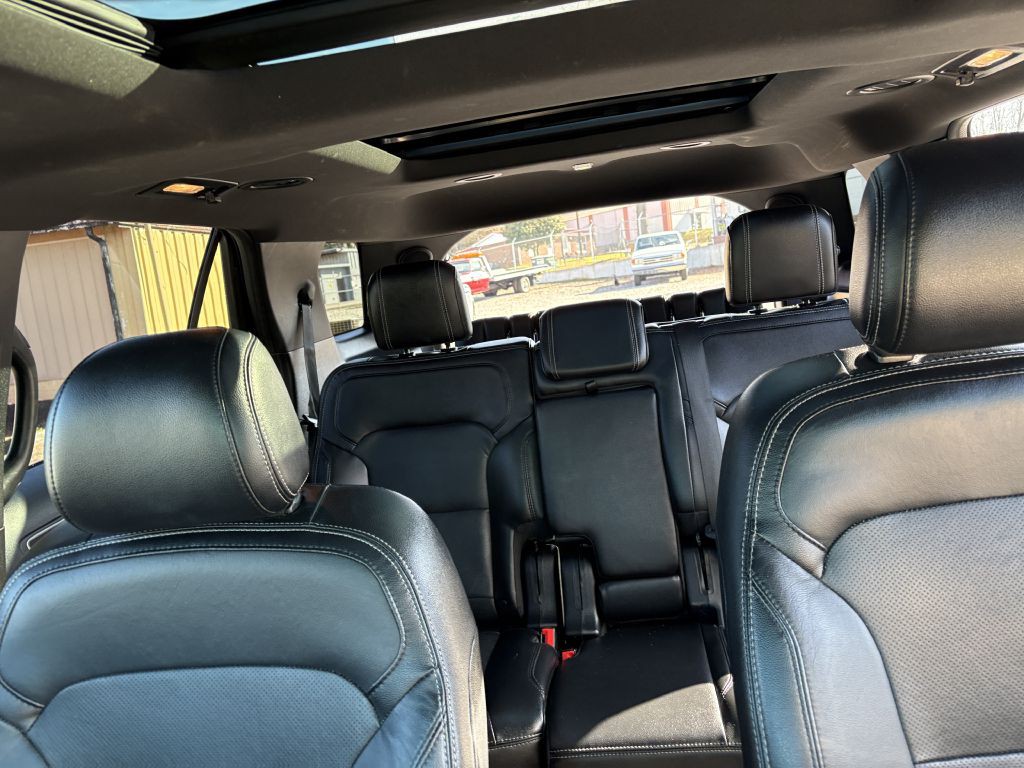 2016 Ford Explorer Image 16