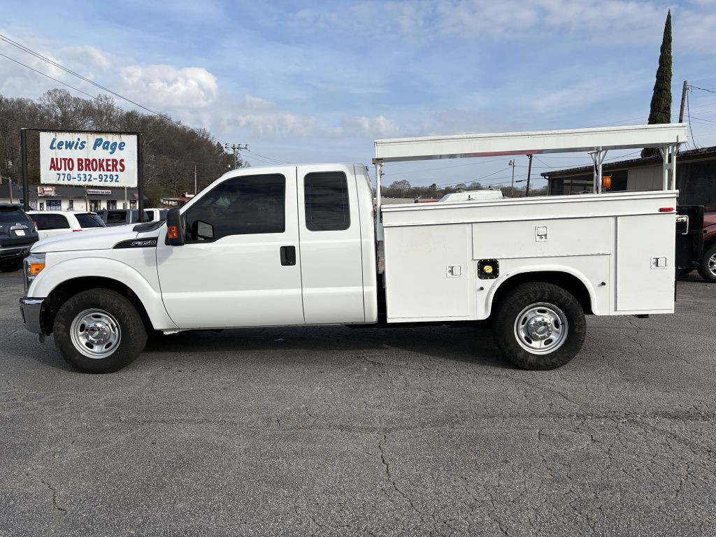 2013 Ford F-350 Image 2
