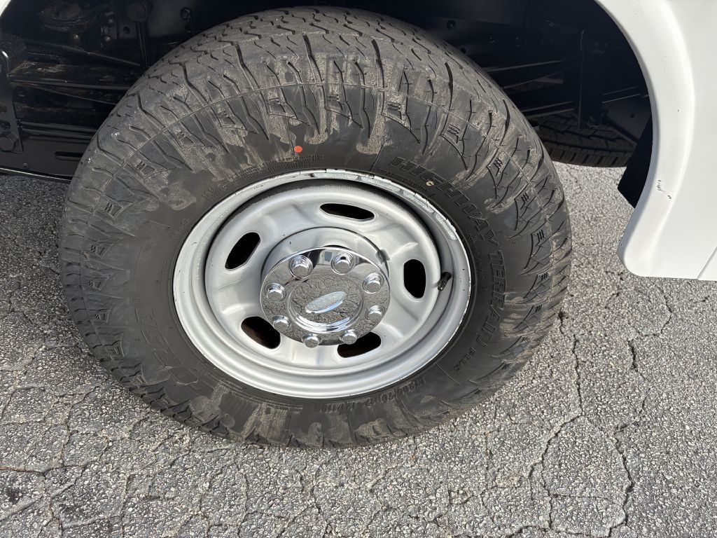 2013 Ford F-350 Image 14