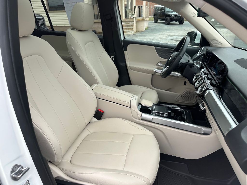 2022 Mercedes-Benz GLB Image 18