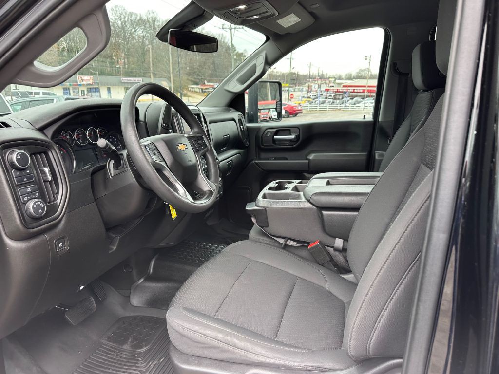 2022 Chevrolet Silverado 1500 Image 13