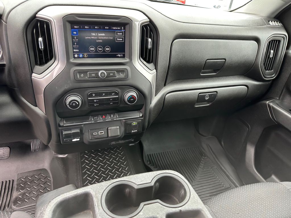 2022 Chevrolet Silverado 1500 Image 16