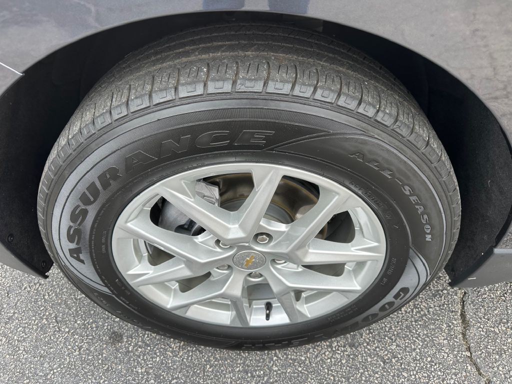 2023 Chevrolet Equinox Image 9