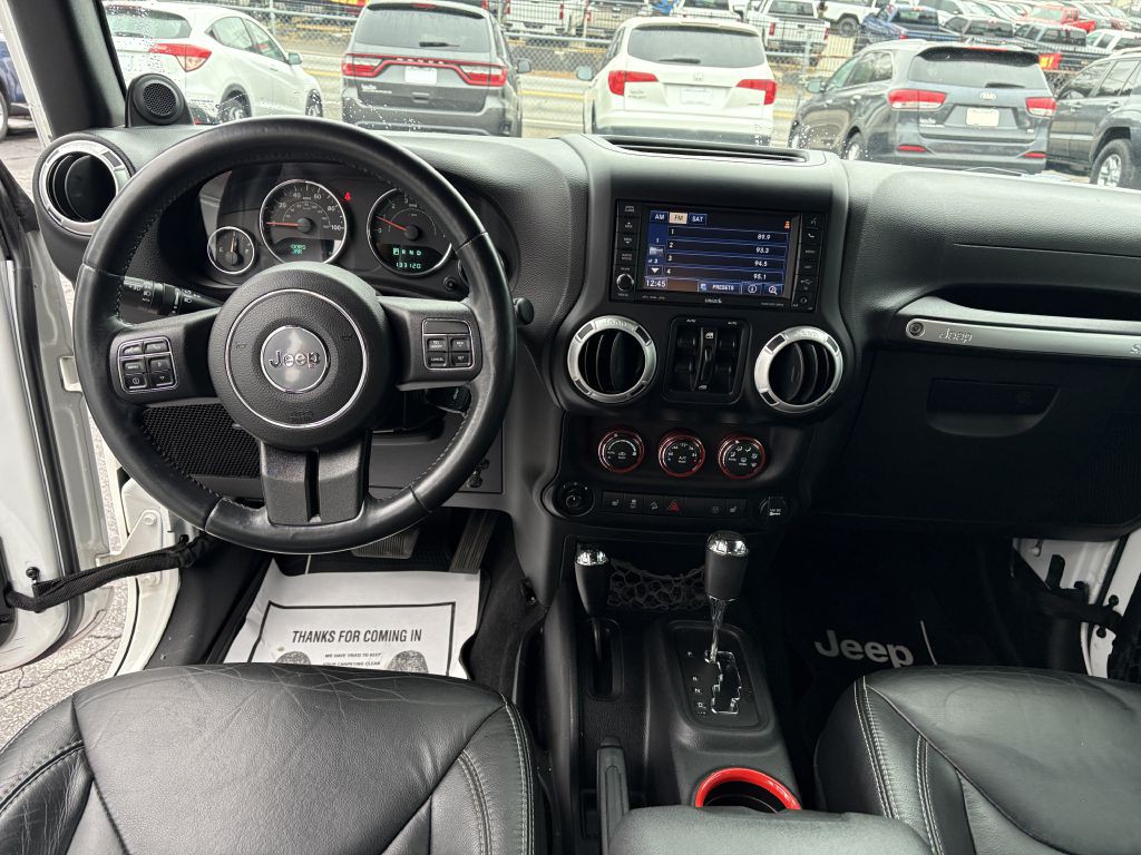 2014 Jeep Wrangler Unlimited Image 11