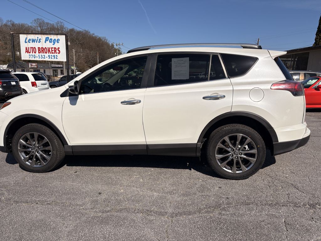 2018 Toyota Rav4 Image 2