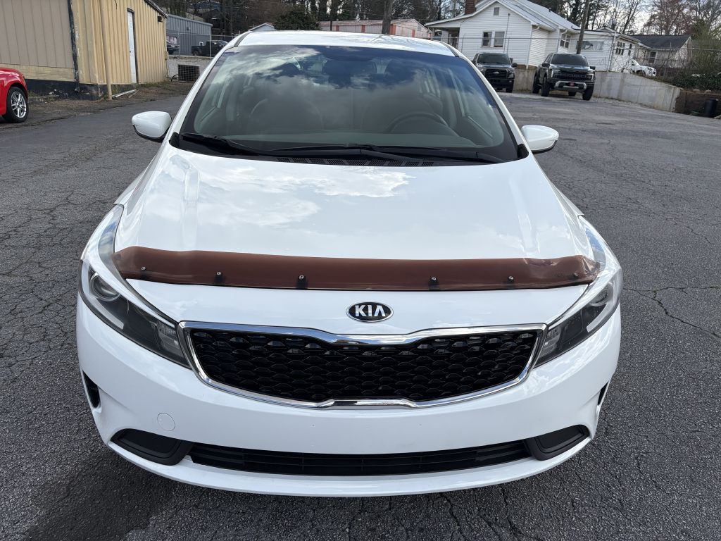 2017 Kia Forte Image 8