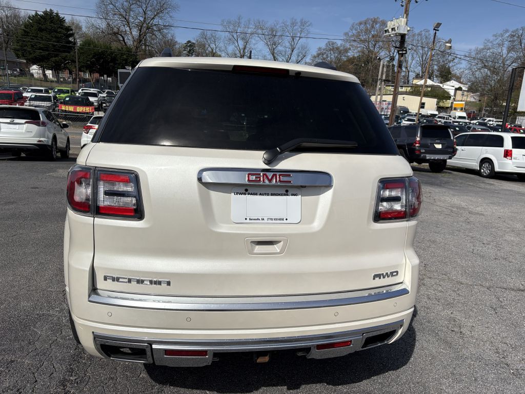 2015 GMC Acadia Image 4