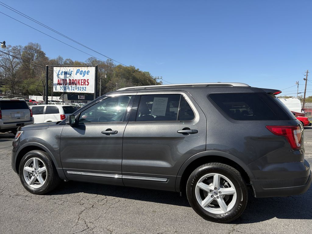 2019 Ford Explorer Image 2