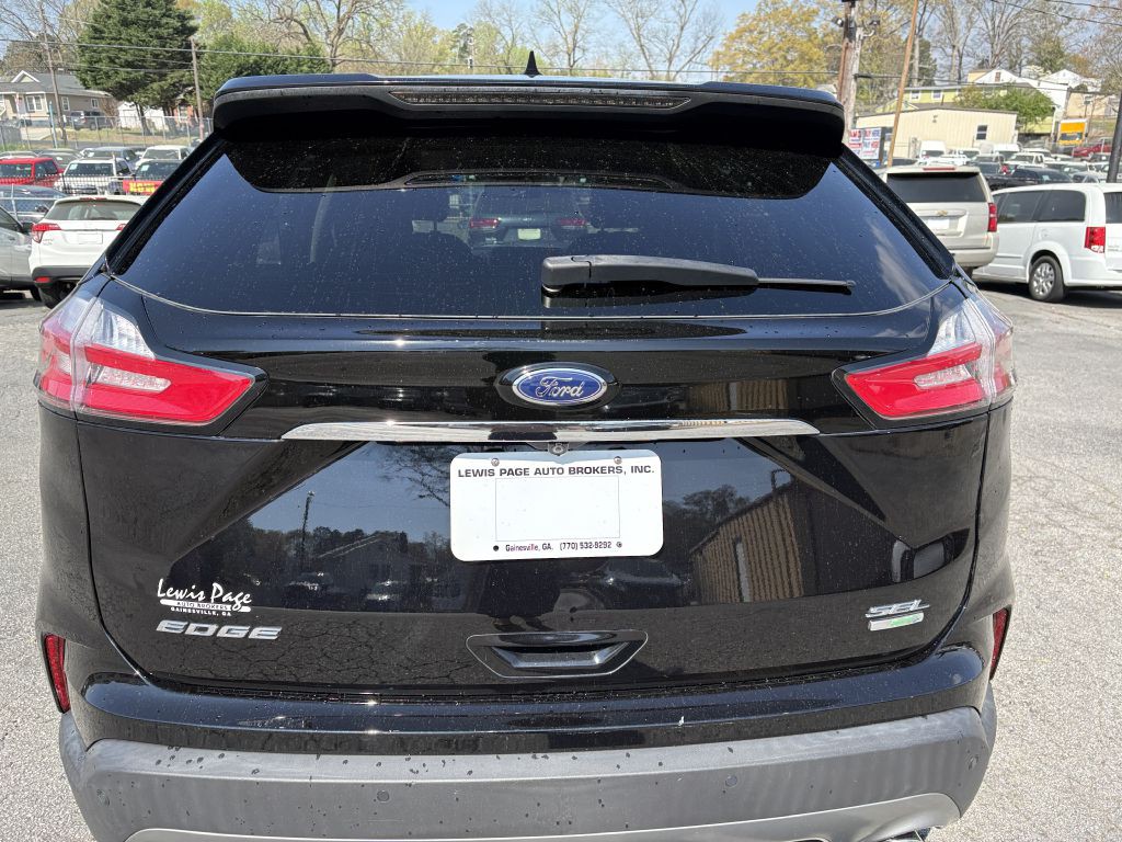 2019 Ford Edge Image 4