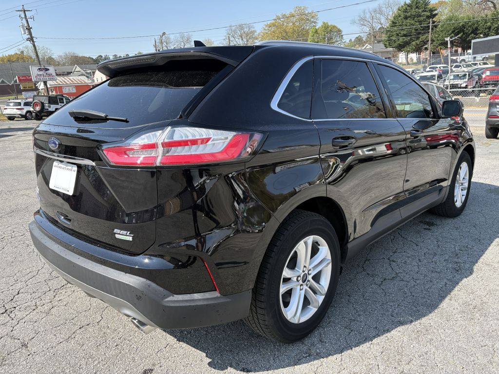 2019 Ford Edge Image 6