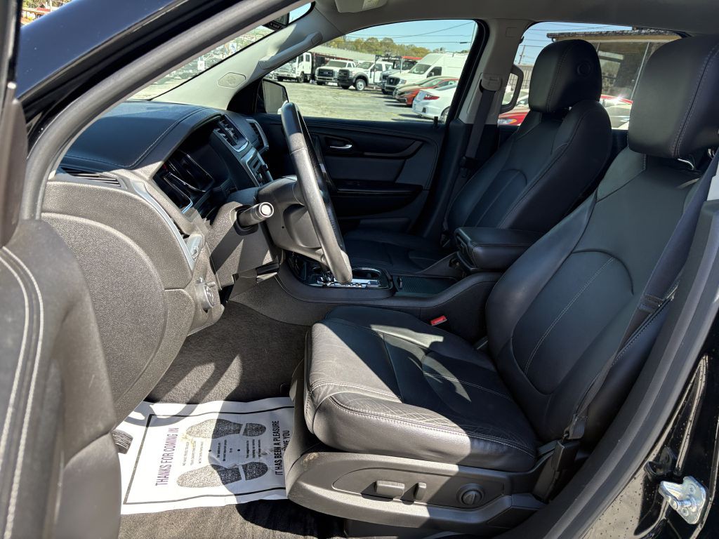 2017 GMC Acadia Image 11