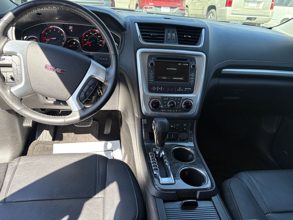 2017 GMC Acadia Image 12