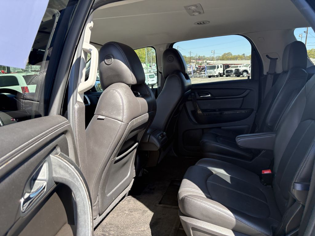 2017 GMC Acadia Image 15
