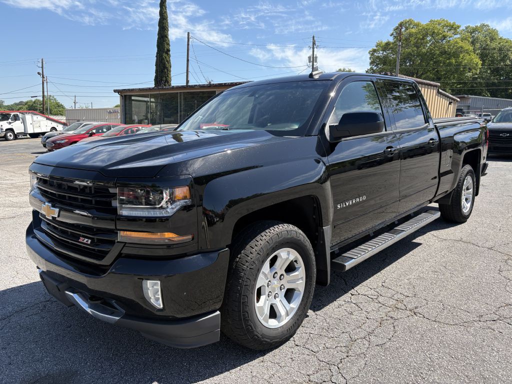 2017 Chevrolet Silverado 1500 Image 1