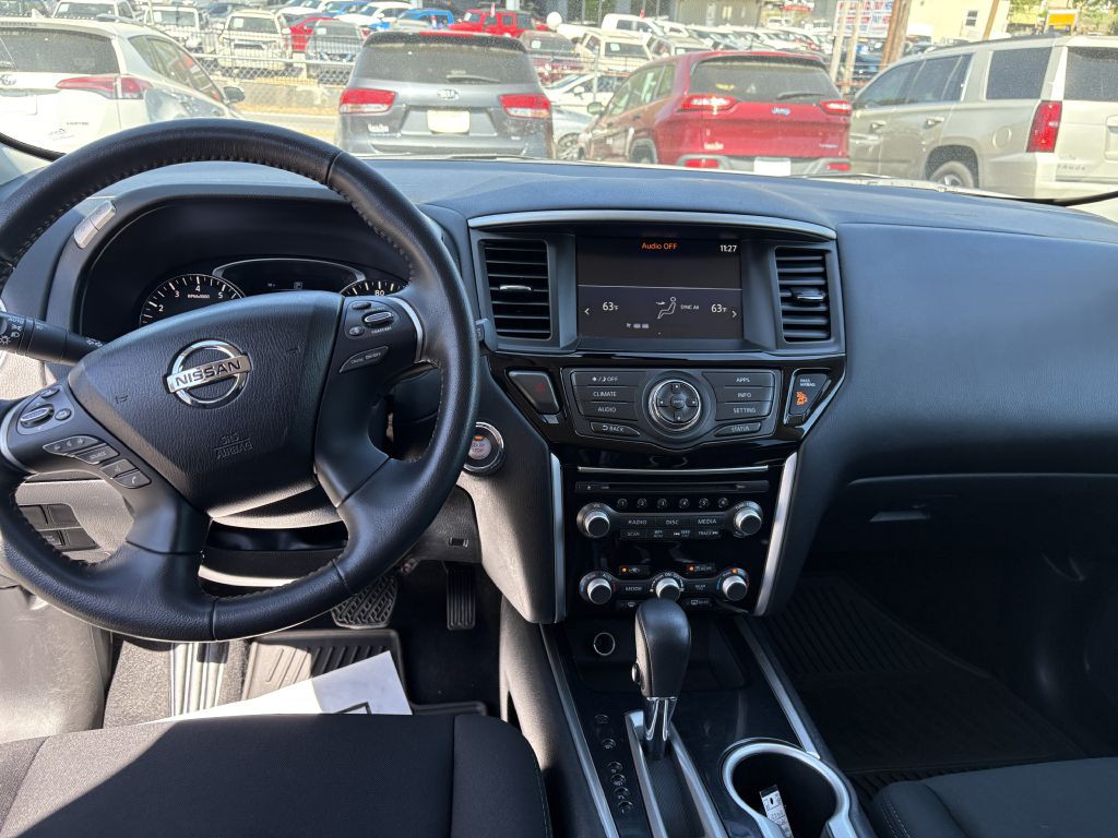 2020 Nissan Pathfinder Image 12