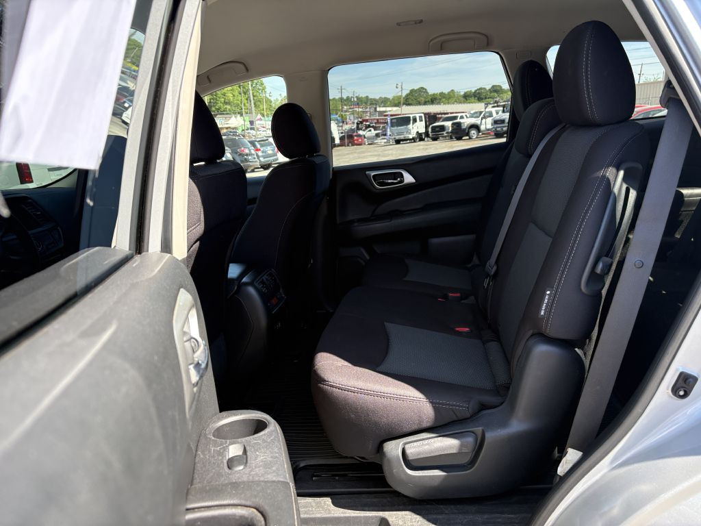 2020 Nissan Pathfinder Image 15