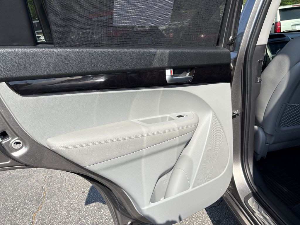 2015 Kia Sorento Image 13