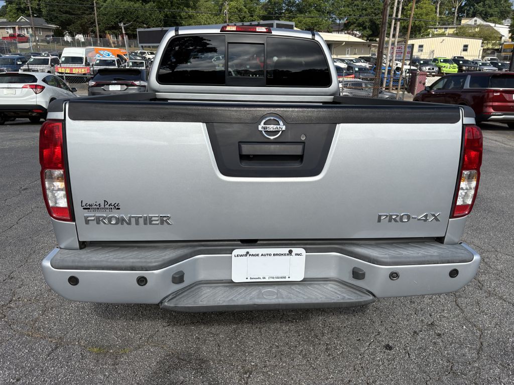 2015 Nissan Frontier Image 4