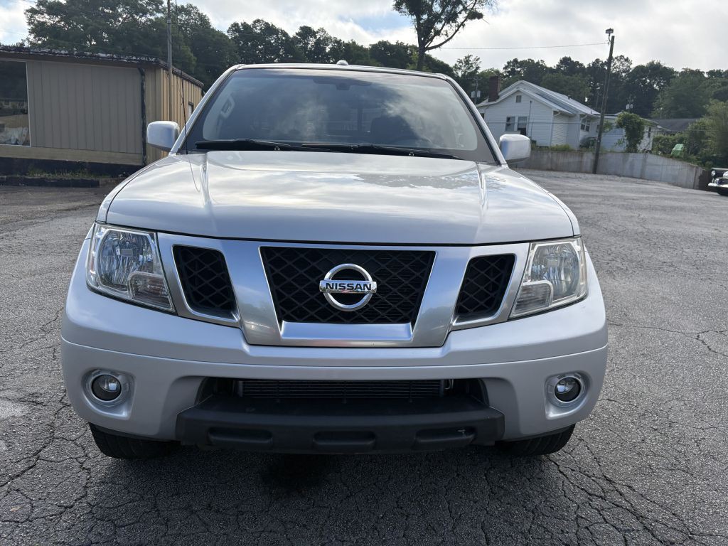 2015 Nissan Frontier Image 9