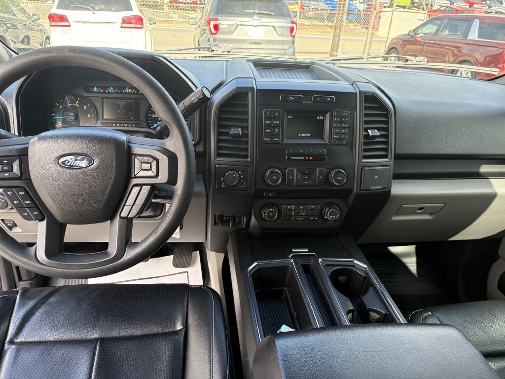 2015 Ford F-150 Image 12