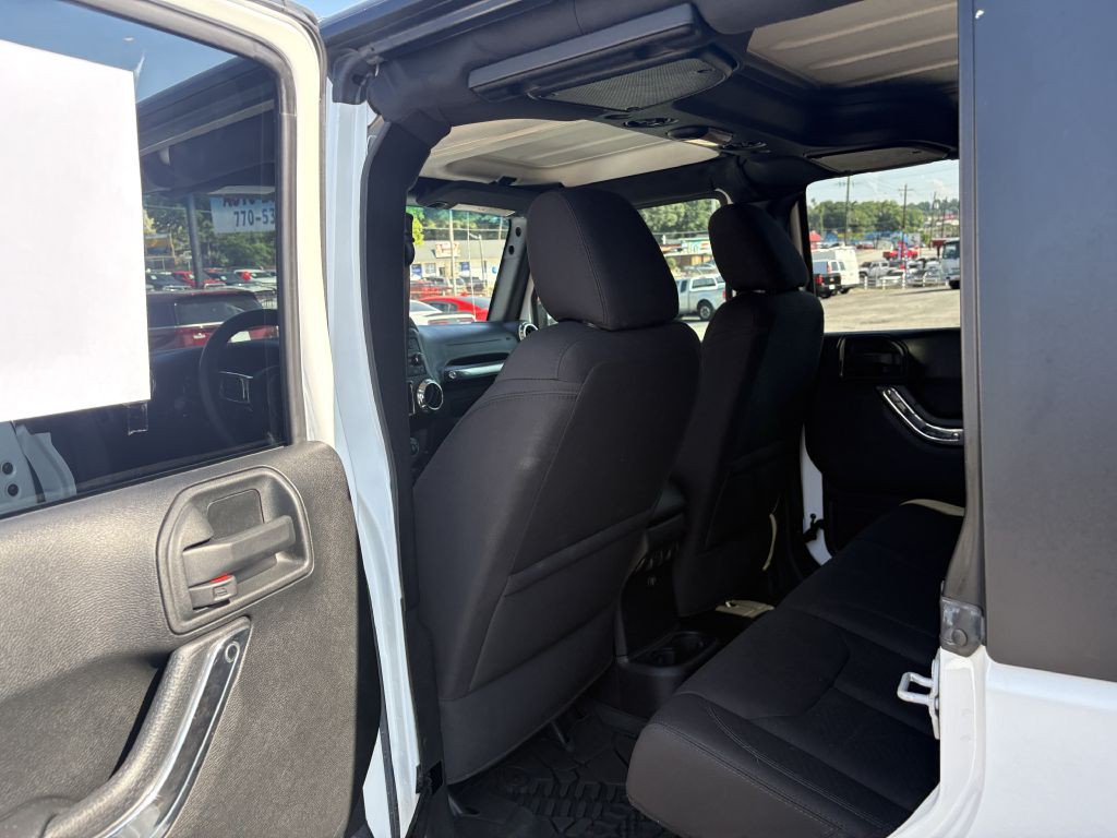2017 Jeep Wrangler Unlimited Image 14
