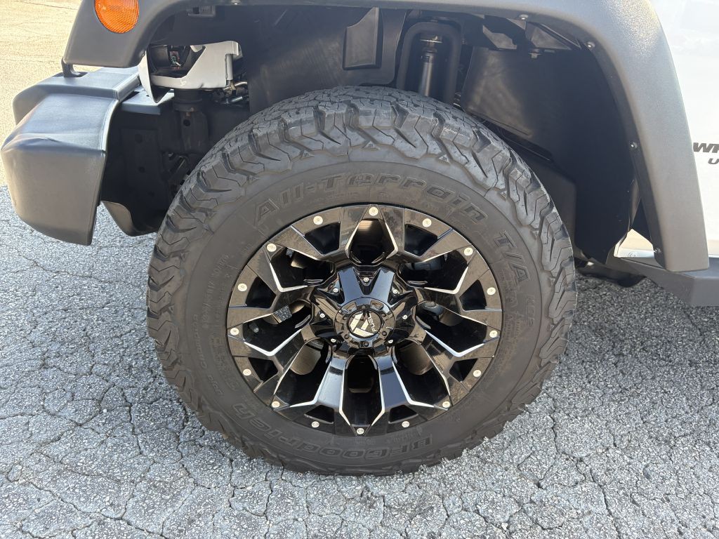 2017 Jeep Wrangler Unlimited Image 17