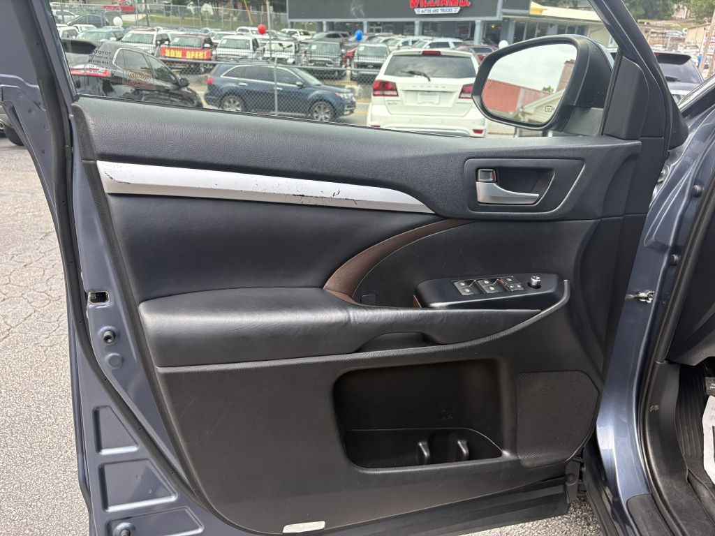 2019 Toyota Highlander Image 8